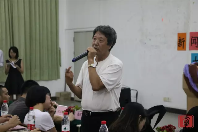 乌教授点评